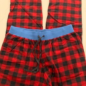 L.L.Bean Medium Super-Soft Cotton Shrink-Free Camp Pajama Pants Red Plaid New